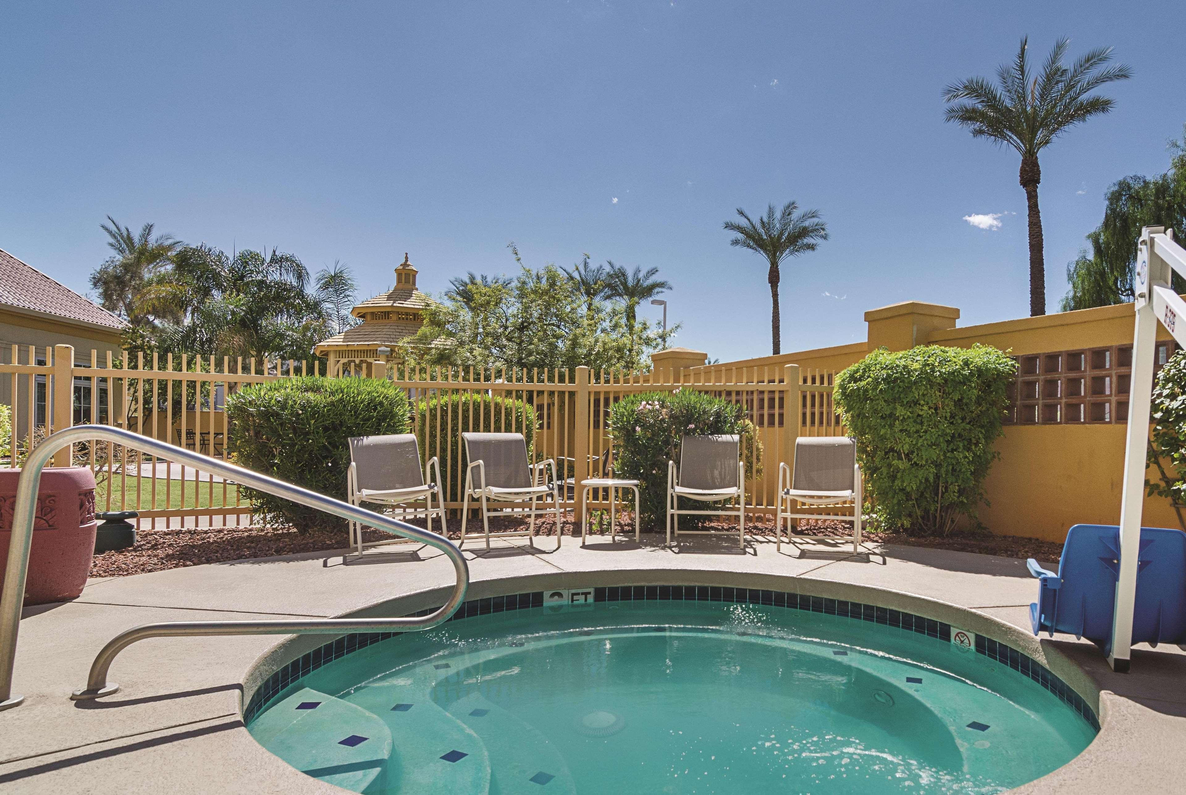 La Quinta By Wyndham Phoenix Mesa West Bagian luar foto