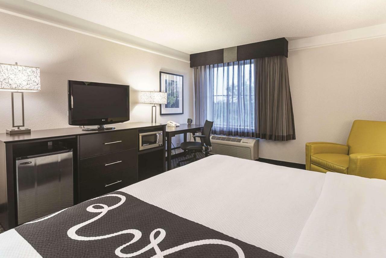 La Quinta By Wyndham Phoenix Mesa West Bagian luar foto